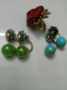 Chic Flower Ring & Ball Earrings Set