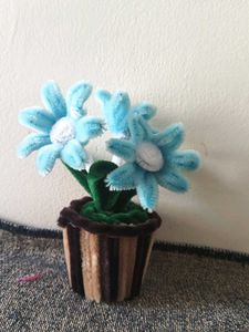 Cute Blue Pipe Cleaner Flower Pot