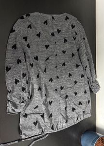 Cute Grey Heart Print Top