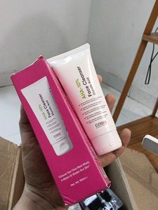 COSIQ AHA-10% Glycolic Acid Face Cleanser