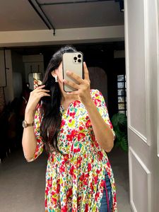 Beautiful Nayra Cut Rayon Cotton Kurti