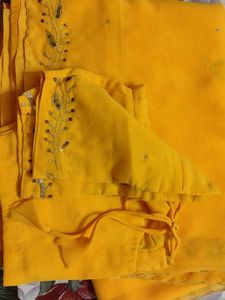 Beautiful Yellow Embellished Saree with blouse