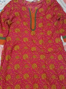 Vibrant Pink Printed Kurta