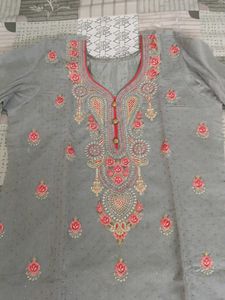 Embroidered Grey Kurta with Dupatta