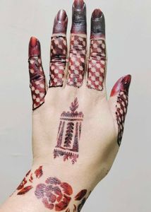 HENNA MEHNDI