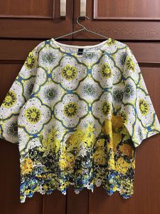 Kazo - Women Patterned Top