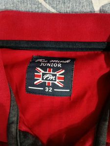 kids red tshirt