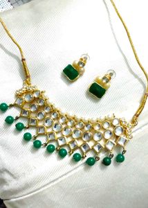 kundan & pearl necklace set