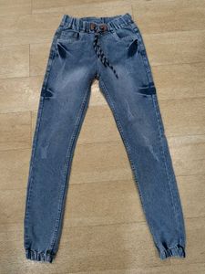 Distressed Denim Jogger Jeans
