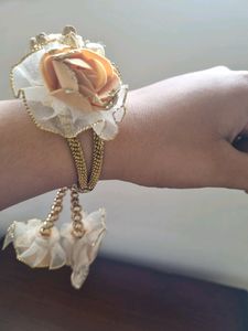 Flower Bracelet