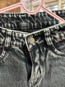 Stylish Charcoal Grey Jeans