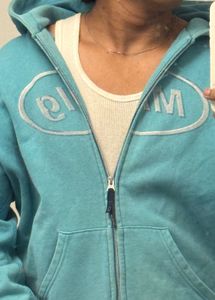 Mint Green Graphic Zip-Up Hoodie – Trendy Streetwe