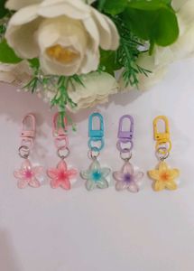 Cute Flower Keychain Set
