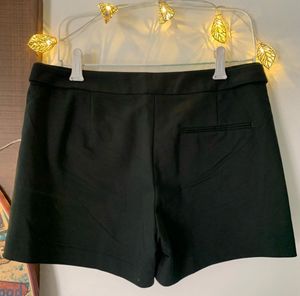 ZARA Chic Black Tailored Shorts