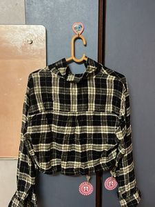 Trendy Plaid Cropped Shirt