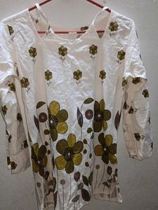 White Floral Print Top