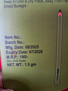 MAC POP Kajal Ultra Black