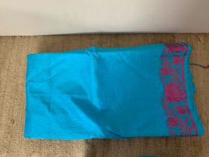 Blue &amp; Pink Saree Without Blouse