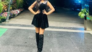 Elegant Black Velvet Party Dress