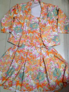 Vibrant Floral Print Croptop-Jacket &amp; Skirt Co-ord