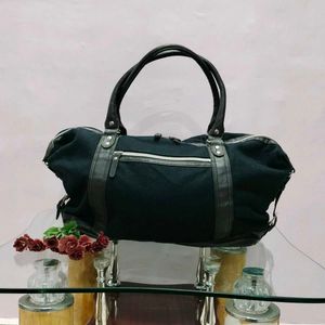 Stylish Black Duffle Bag