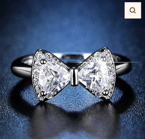 🎀 Silver Plated Crystal Bow Ring | Adjustable | B