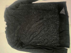 Stylish black top