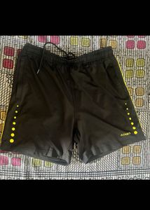 Jeans Tshirt Shorts Windcheater Combo4 Premium