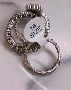 Pandora Ring Set of( 4 rings )