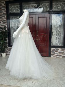Luxury white gown with 3d lace appliques