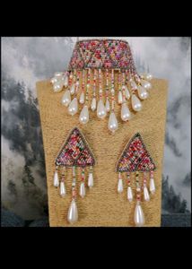 Light Weight Trendy Necklace