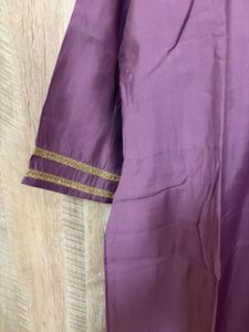 Elegant Purple Kurta with Embellishments