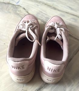 Nike Pink Airforce