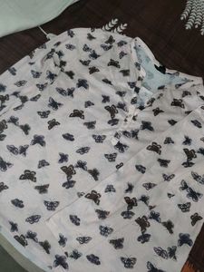 Chic Butterfly Print Long Sleeve Top