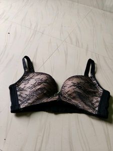 Lace Padded Underwire Bra