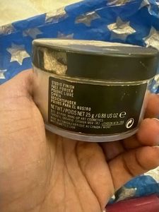 MAC loose powder