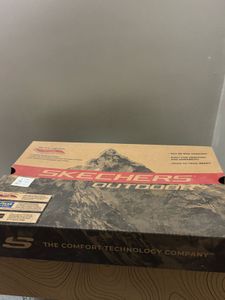 SKECHERS Arch Fit Glide Step Trail