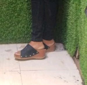 5 Sandals