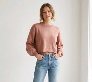Pink Cropped Sweater with Balloon Sleeves