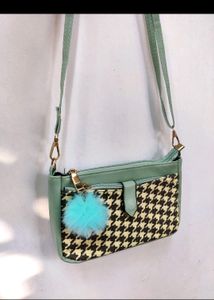 NEW HOUNDSTOOTH BAG