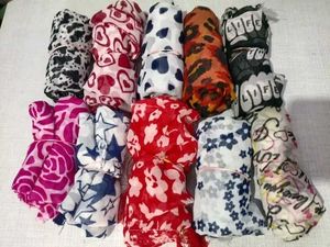 Fashionable women scarfs pack of 8