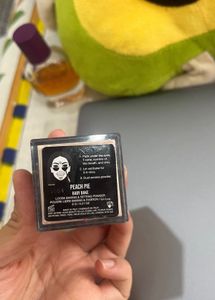 Huda Beauty Loose Baking & Setting Powder