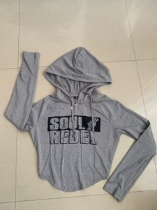 Gray Graphic Print Hoodie Top