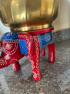 Pair Of Wooden Elephant Stand