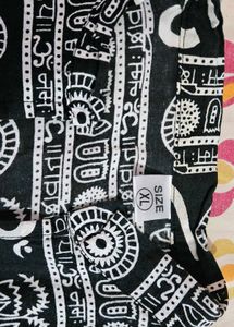 Stylish Black &amp; White Om Print Kurta
