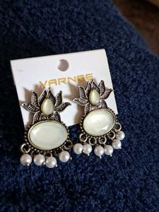Elegant Oval Earrings with Pearl Drops