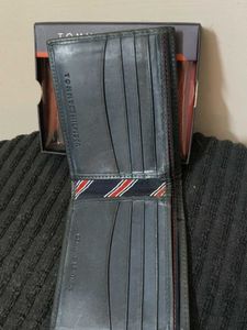 Tommy Hilfiger Wallet with tags