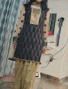 Elegant Black &amp; Gold Kurta Set with Dupatta