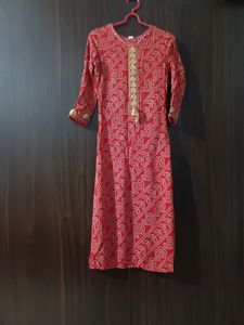 Bandhni Kurtas
