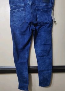 Tokyo Talkies Women's Casual Jean's . New With Tag